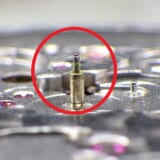 オメガ シーマスタープロフェッショナル オーバーホール、ゼンマイ・香箱・3番車・4番車交換